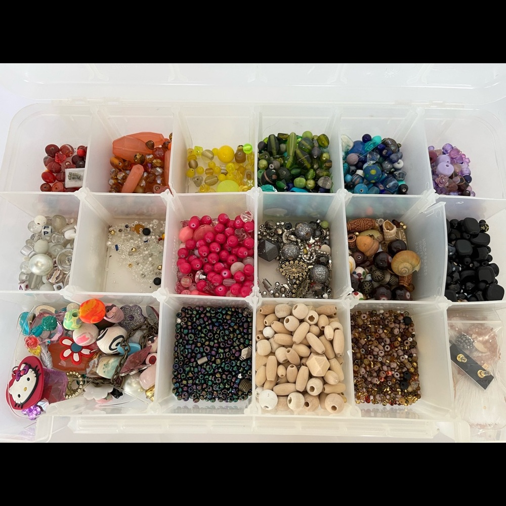 Bead lot for jewelry making or crafting